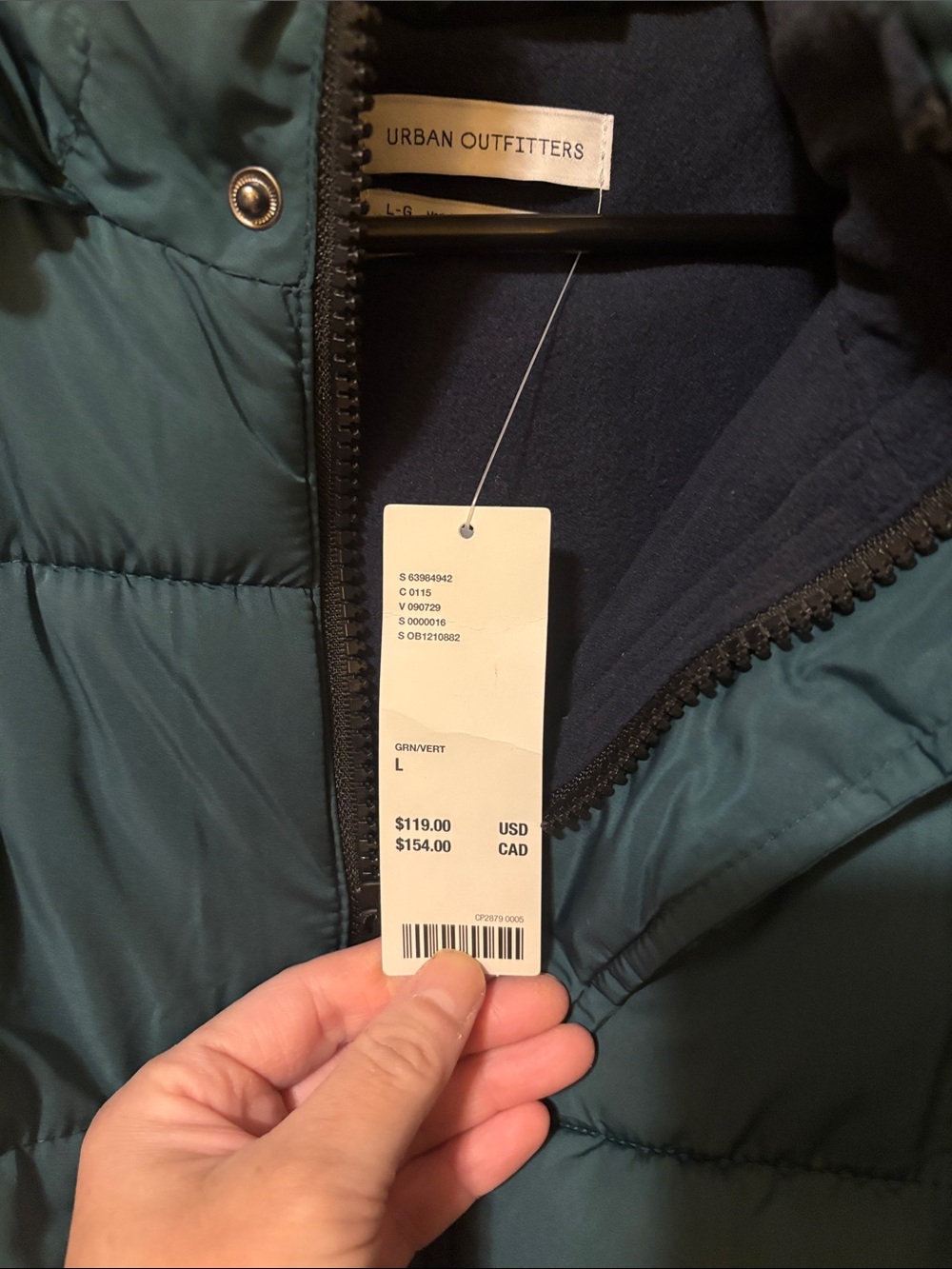 Urban Outfitters dark green Quilted Puffer Jacket - Picture 2 of 10